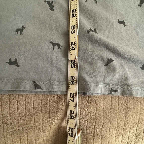 Life Is Good Light Gray V-Neck Shirt Dog Prints - Picture 7 of 11